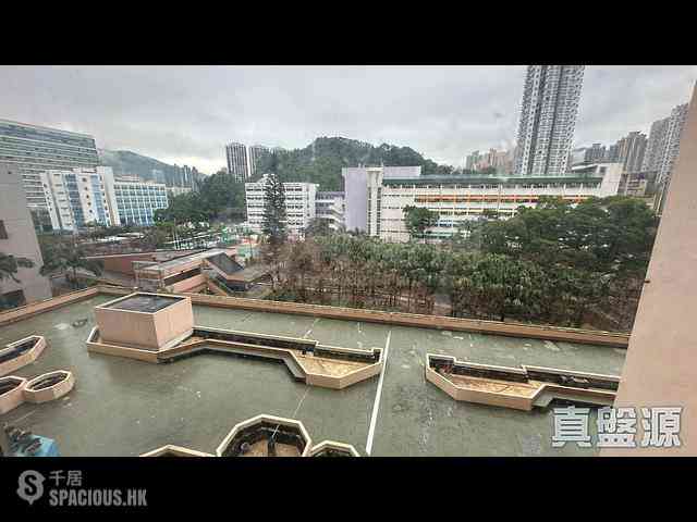 Sha Tin - Chuen Fai Centre Block B 01