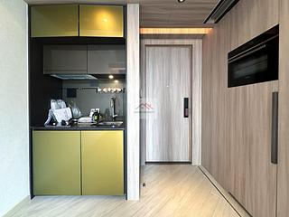 Tai Kok Tsui - Square Mile Phase 5 Gateway · Square Mile 04