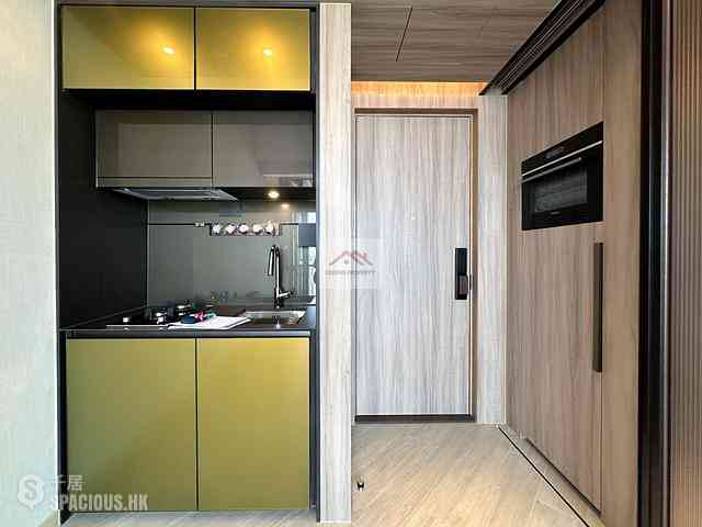 Tai Kok Tsui - Square Mile Phase 5 Gateway · Square Mile 05