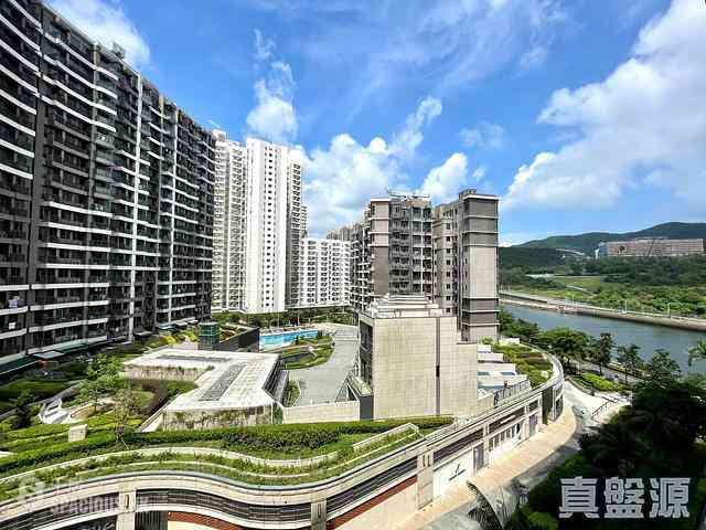 Tseung Kwan O - Monterey Block 8 01