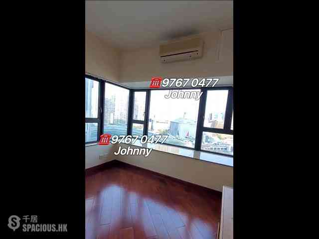 West Kowloon - The Arch Sky Tower (Block 1) 08