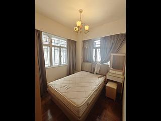 Fortress Hill - Yuet Ming Building 05
