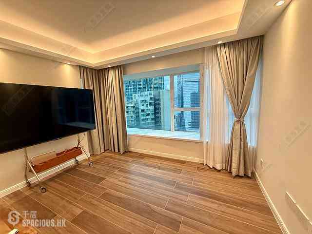 West Kowloon - The Waterfront Phase 2 Block 6 04