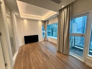 West Kowloon - The Waterfront Phase 2 Block 6 05