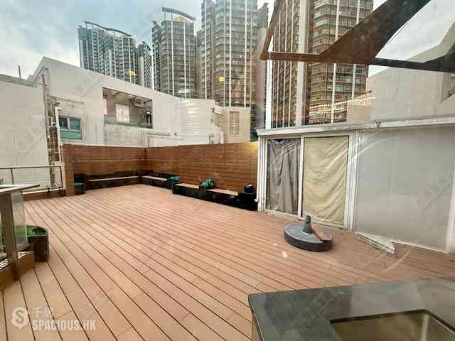 West Kowloon - The Waterfront Phase 2 Block 6 09