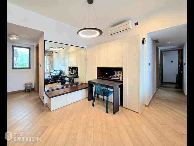 Tung Chung - The Visionary Tower 10 24