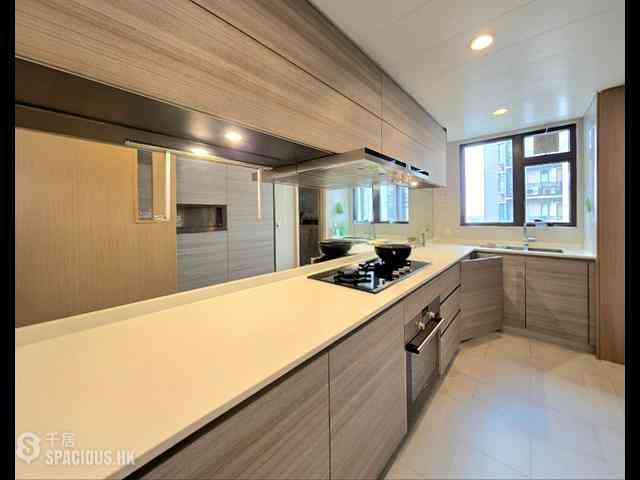 Tung Chung - The Visionary Tower 10 28