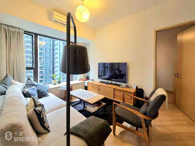 Tung Chung - The Visionary Tower 10 03