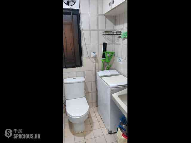 Quarry Bay - Kornhill Block H 12