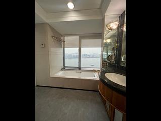 Whampoa Garden - Harbourfront Landmark Tower 2 08