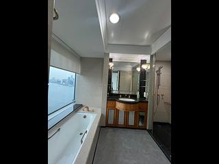 Whampoa Garden - Harbourfront Landmark Tower 2 09