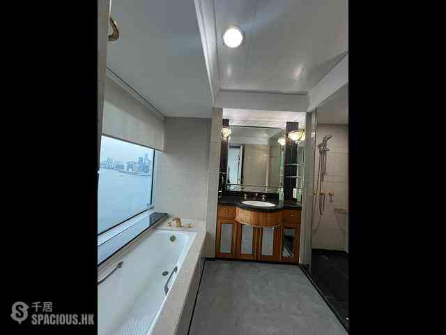 Whampoa Garden - Harbourfront Landmark Tower 2 09