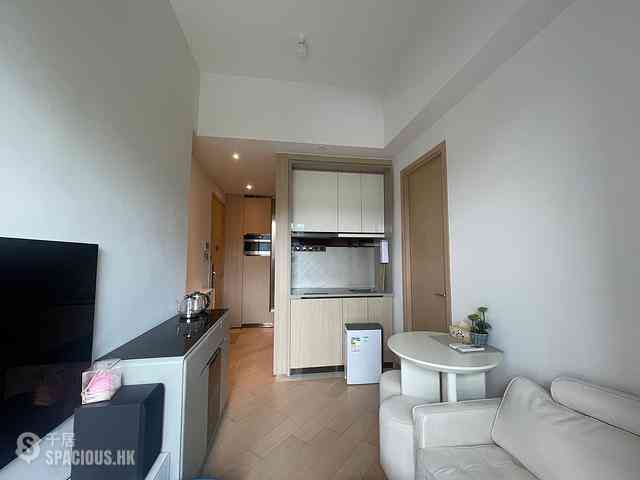 Lohas Park - Manor Hill 01