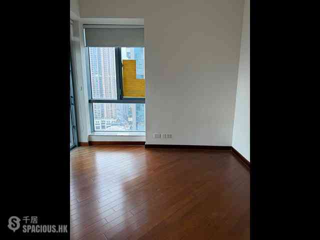Tai Kok Tsui - Park Summit Block 2 05