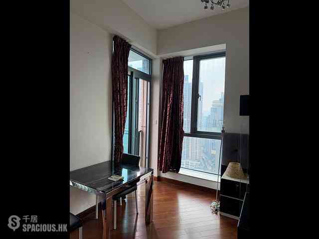 Tai Kok Tsui - Park Summit Block 2 05