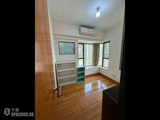 Tai Kok Tsui - Park Avenue Central Park Block 2 07