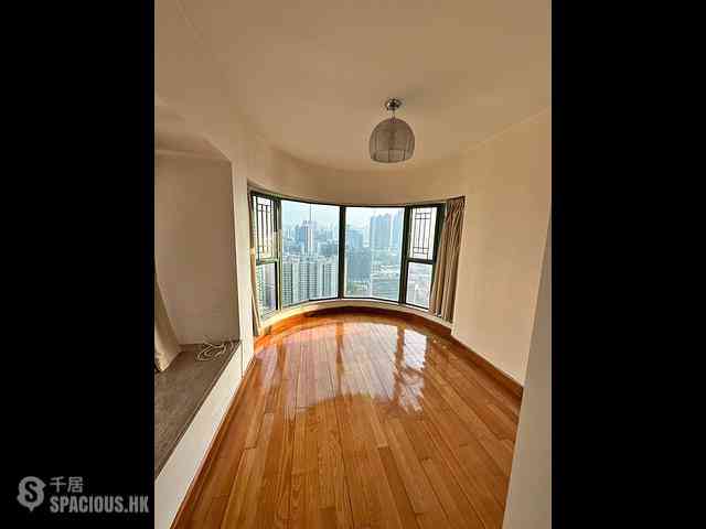 Tai Kok Tsui - Park Avenue Central Park Block 2 09
