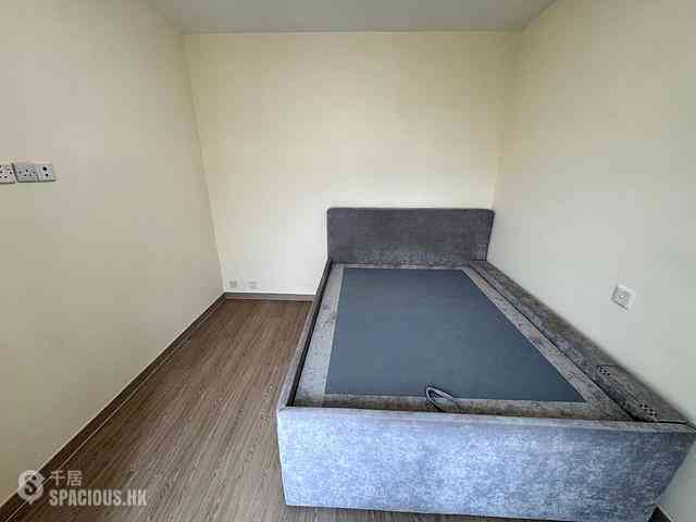 Tung Chung - Tung Chung Crescent 09