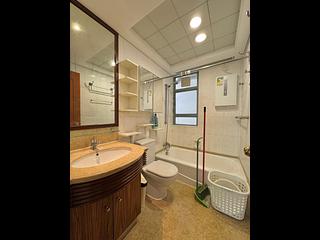Tung Chung - Tung Chung Crescent 12