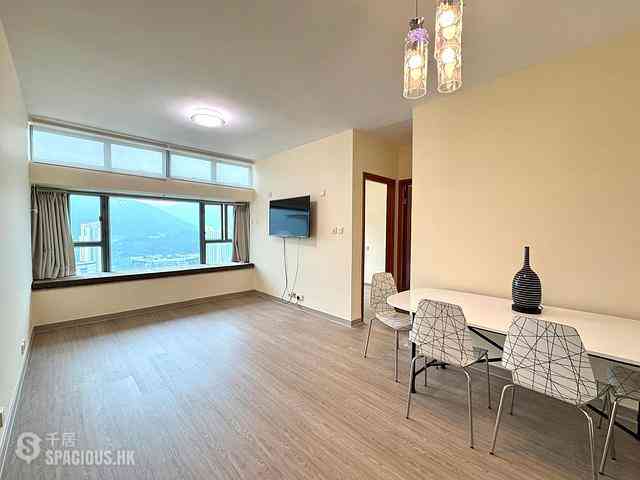 Tung Chung - Tung Chung Crescent 01