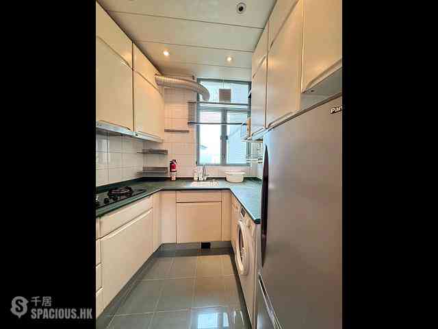 Tung Chung - Tung Chung Crescent 06