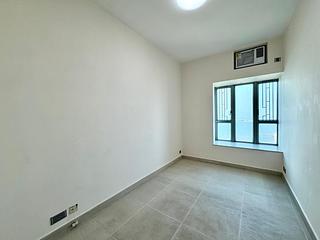 Tung Chung - Coastal Skyline Phase 3 La Rossa 07