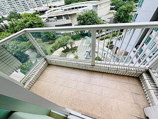 Tung Chung - Coastal Skyline Phase 4 Le Bleu Deux 03