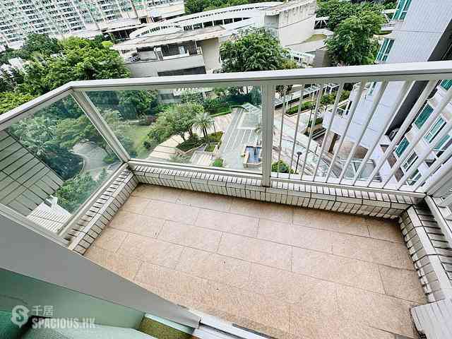 Tung Chung - Coastal Skyline Phase 4 Le Bleu Deux 03