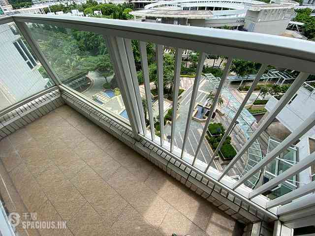 Tung Chung - Coastal Skyline Phase 4 Le Bleu Deux 17