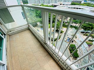 Tung Chung - Coastal Skyline Phase 4 Le Bleu Deux 19