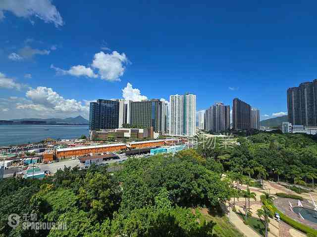 Tung Chung - Coastal Skyline Phase 4 Le Bleu Deux 21