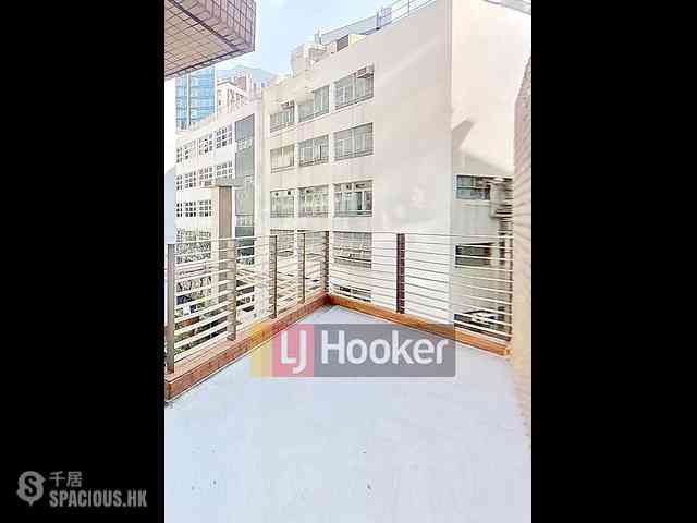 Sai Ying Pun - Tung Ming Court 01