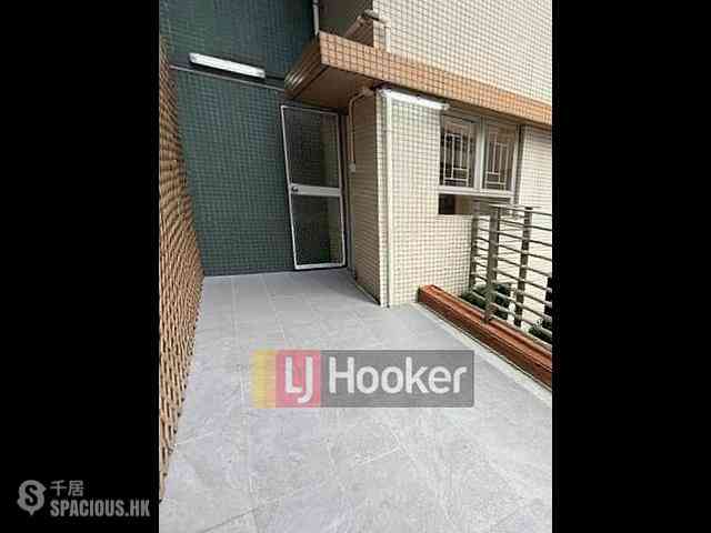 Sai Ying Pun - Tung Ming Court 02
