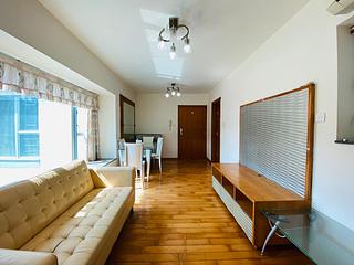 Tung Chung - Seaview Crescent Block 1 02
