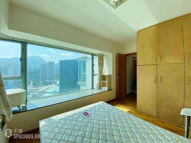 Tung Chung - Seaview Crescent Block 1 05