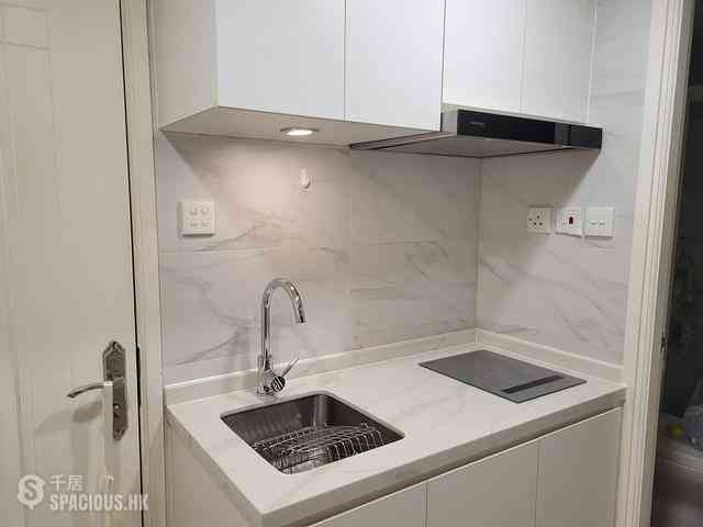 Kennedy Town - New Fortune House Block A 07