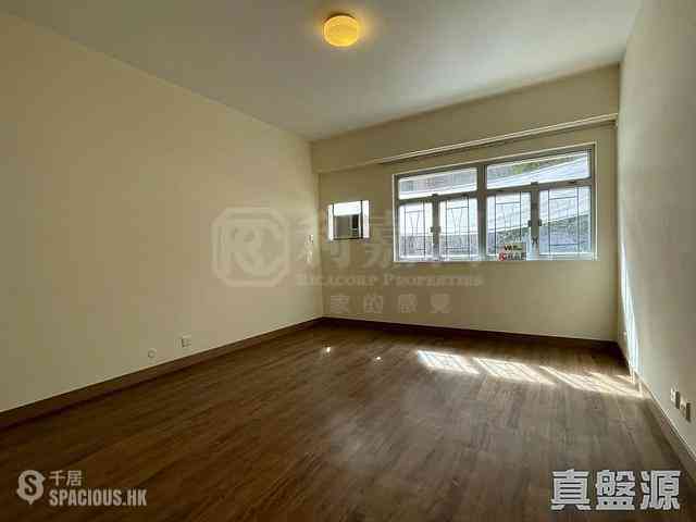 Braemar Hill - Hilltop Mansion 06
