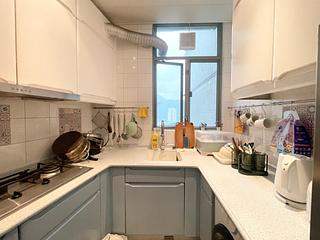 Tung Chung - Tung Chung Crescent Phase 2 Block 6 08