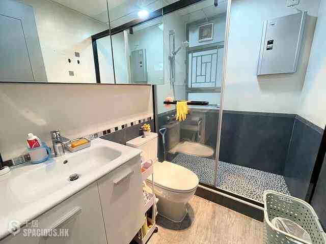 Tung Chung - Tung Chung Crescent Phase 2 Block 6 11