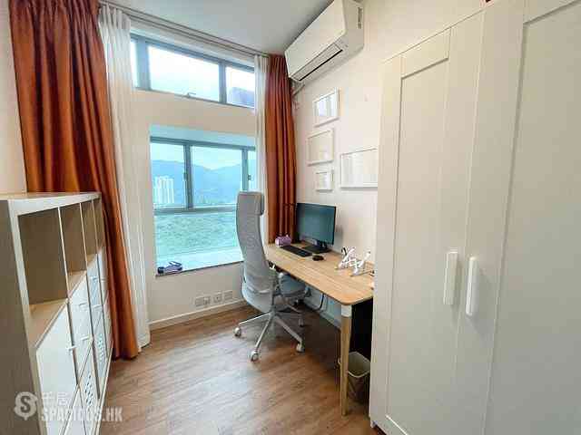 Tung Chung - Tung Chung Crescent Phase 2 Block 6 12