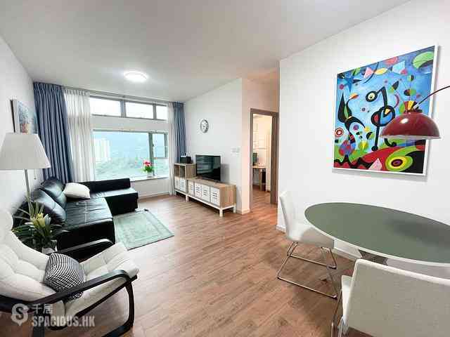 Tung Chung - Tung Chung Crescent Phase 2 Block 6 01