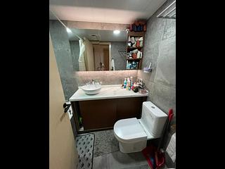 Tung Chung - Caribbean Coast Phase 3 Carmel Cove Tower 9 05