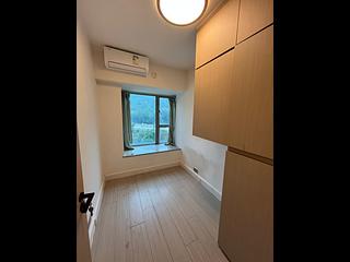 Tung Chung - Caribbean Coast Phase 3 Carmel Cove Tower 9 03