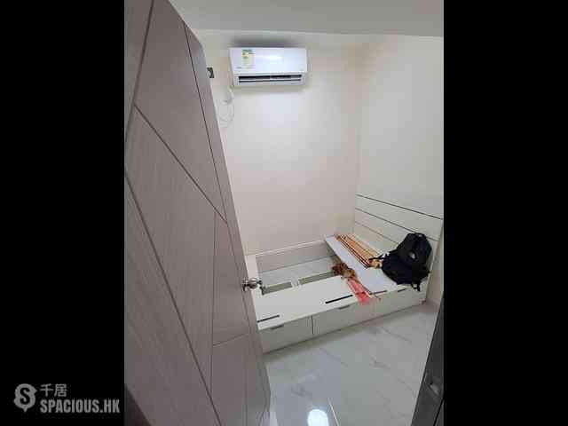 Yau Ma Tei - 142-148, Reclamation Street 01