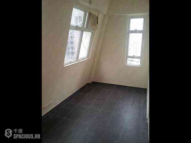 Sheung Wan - Kam Ho Mansion 01