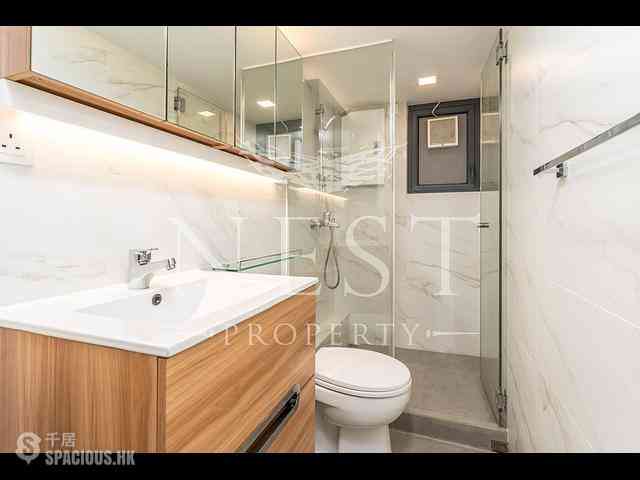 Kennedy Town - Luen Fat Apartments 03