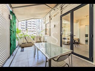 Kennedy Town - Luen Fat Apartments 05