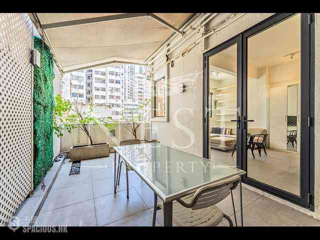 Kennedy Town - Luen Fat Apartments 05