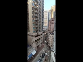 Wan Chai - Fu Yuen Building 08