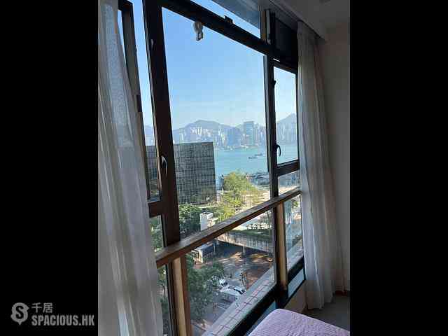 Tsim Sha Tsui - Ocean View Court 02